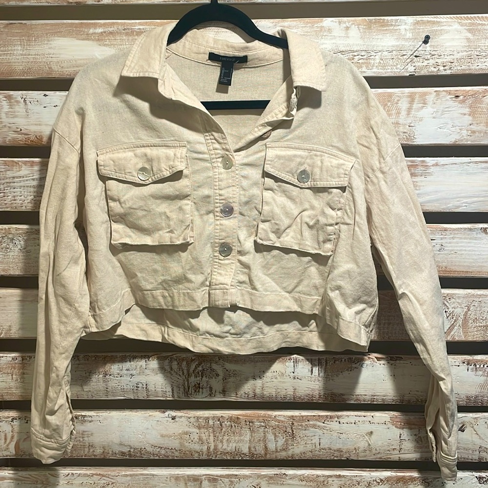 Forever 21 Linen Flax Long Sleeve Crop Top w/ Buttons | Color: Cream / Light Tan